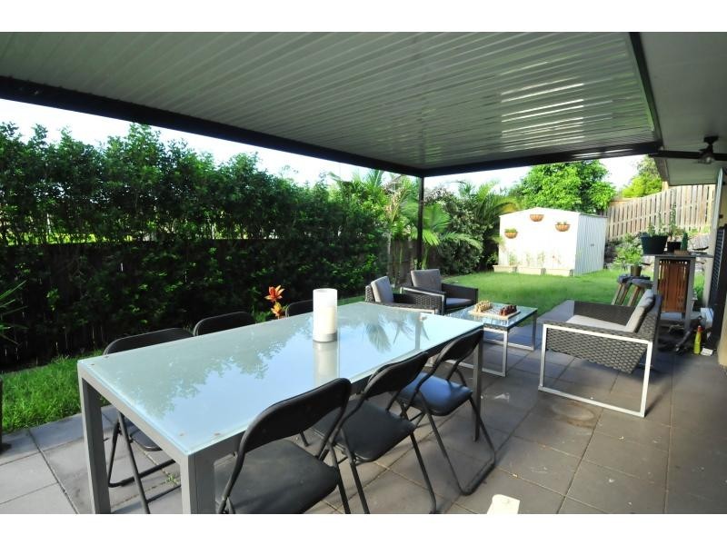 Pacific Pines QLD 4211