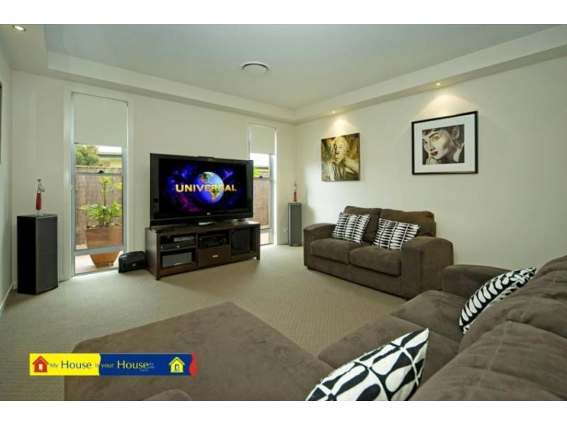 3 Tradition Place, Coomera Waters QLD 4209