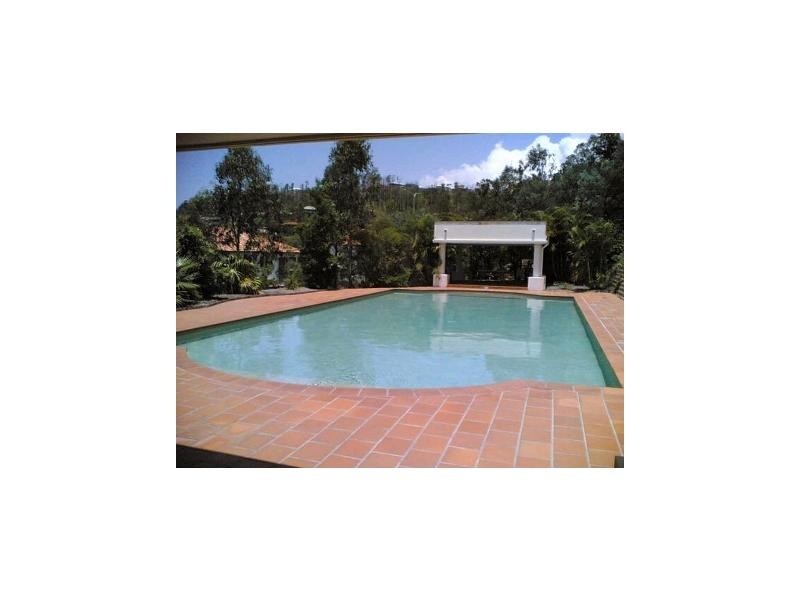 Pacific Pines QLD 4211