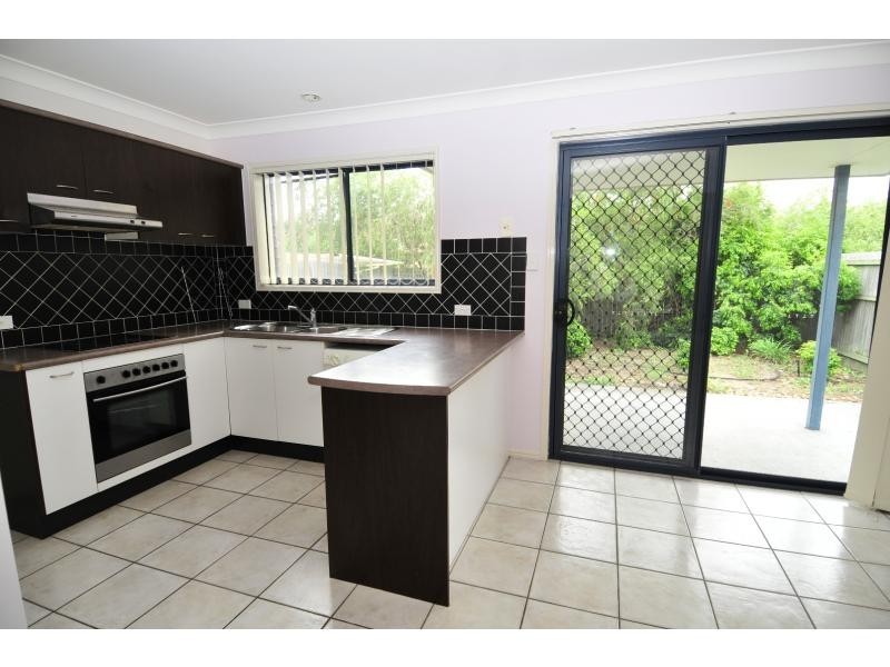 31/31-35 Archipelago Street, Pacific Pines QLD 4211