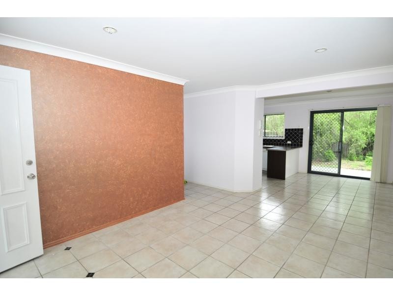 31/31-35 Archipelago Street, Pacific Pines QLD 4211