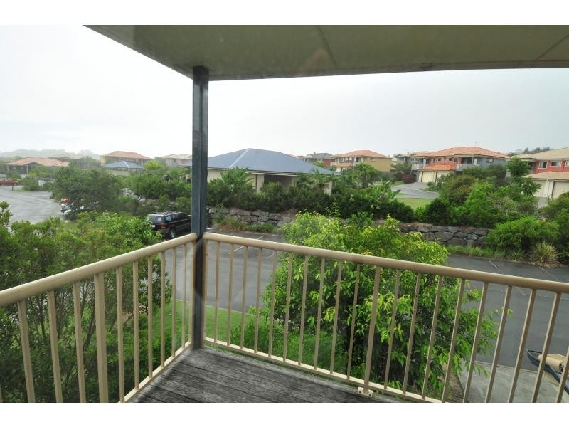 31/31-35 Archipelago Street, Pacific Pines QLD 4211