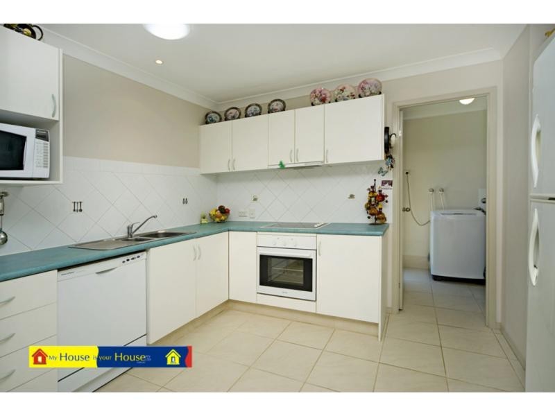 22/136 Pacific Pines Boulevard, Pacific Pines, Pacific Pines QLD 4211