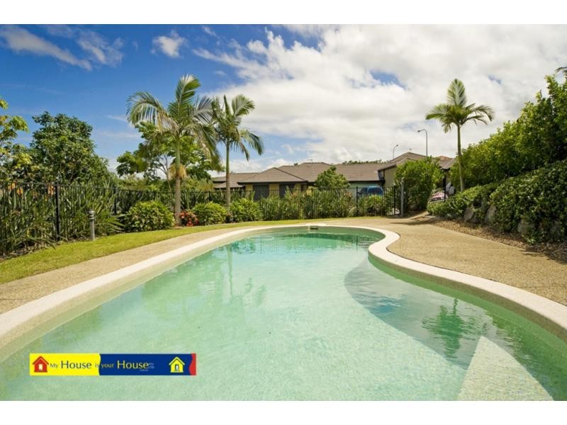 22/136 Pacific Pines Boulevard, Pacific Pines, Pacific Pines QLD 4211