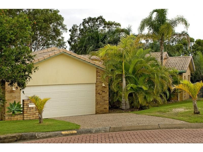 25 Erindale Court, Helensvale QLD 4212