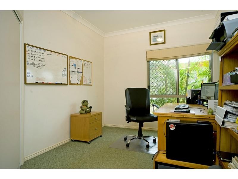 25 Erindale Court, Helensvale QLD 4212