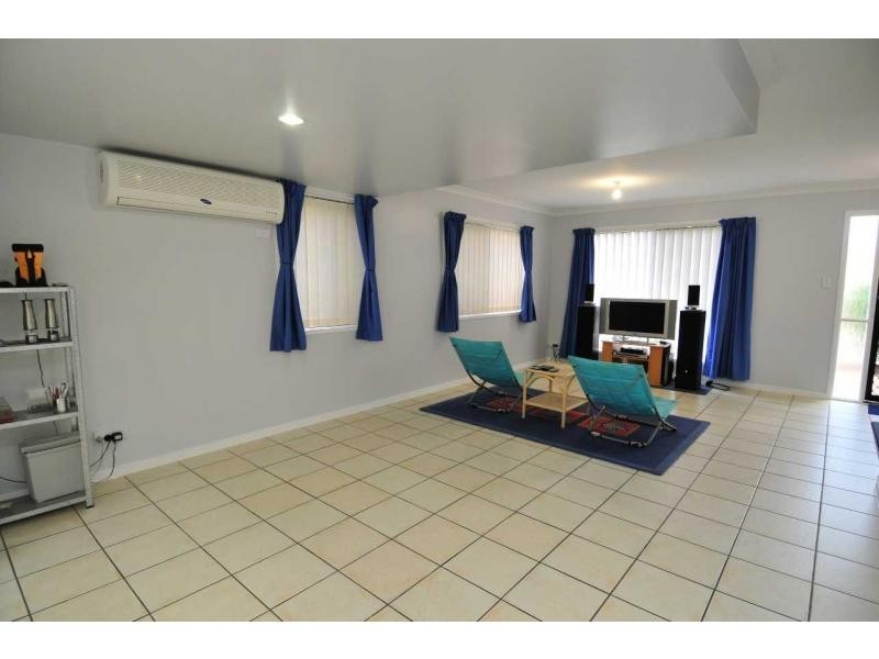 141 Pacific Pines Boulevard, Pacific Pines QLD 4211
