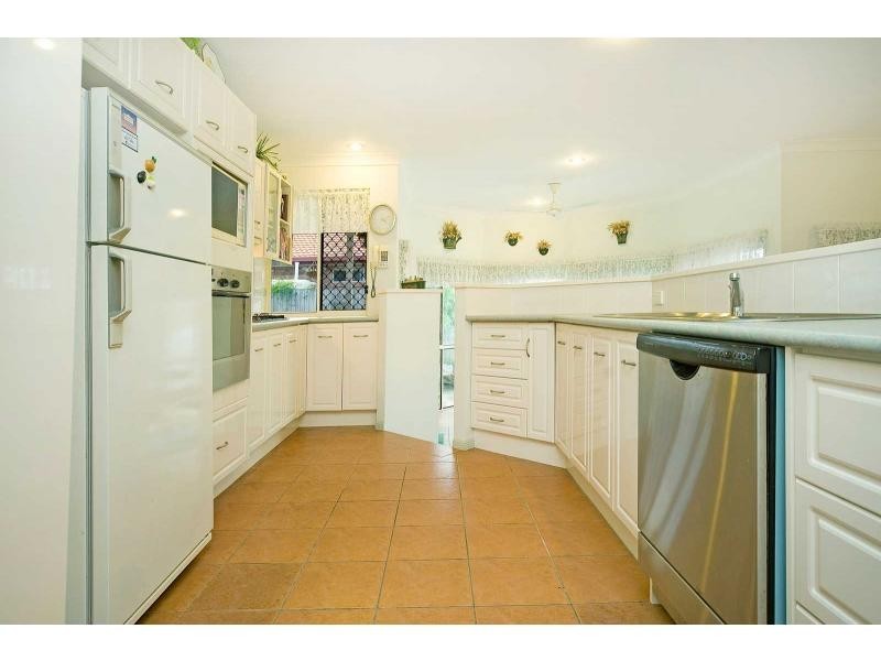 5 Glendale Court, Helensvale QLD 4212