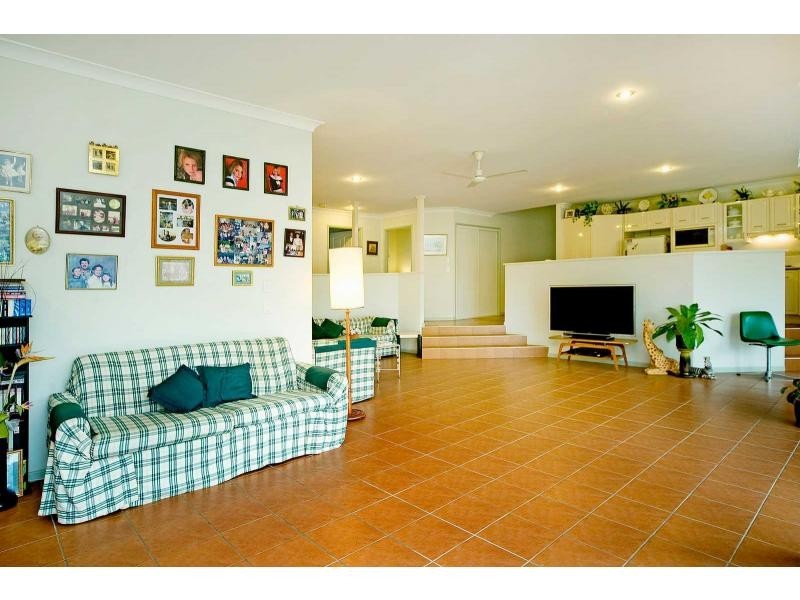 5 Glendale Court, Helensvale QLD 4212