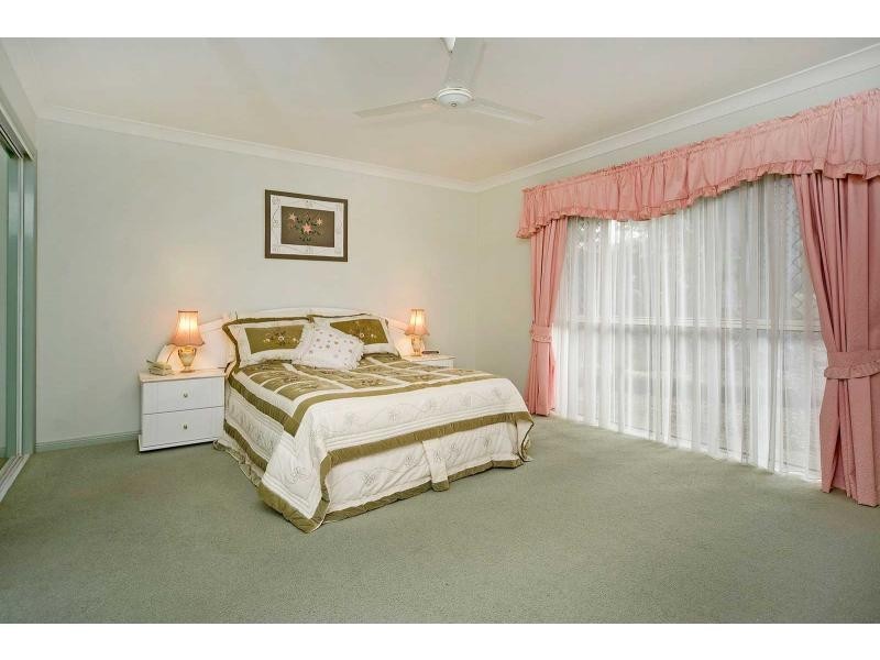 5 Glendale Court, Helensvale QLD 4212