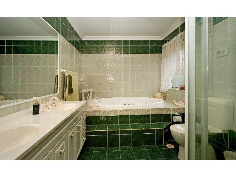 5 Glendale Court, Helensvale QLD 4212