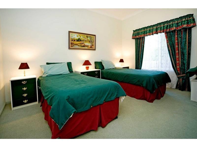 5 Glendale Court, Helensvale QLD 4212