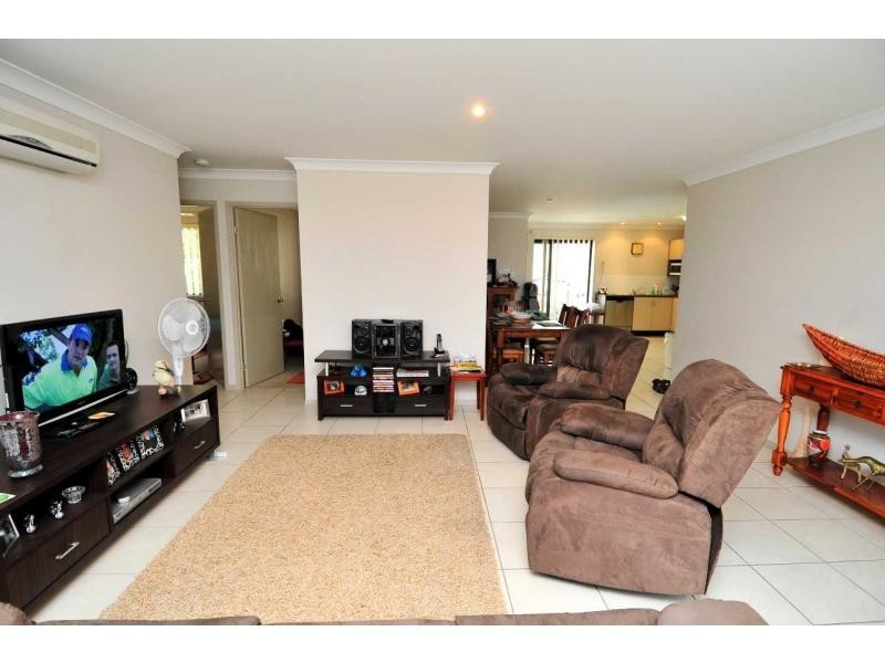 136 Pacific Pines Boulevard, Pacific Pines QLD 4211