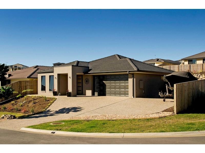 Pacific Pines QLD 4211