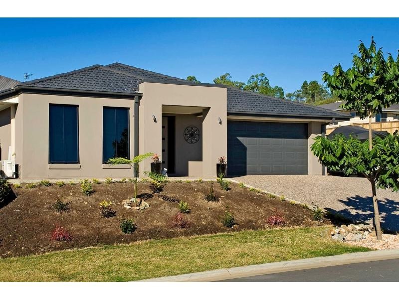 Pacific Pines QLD 4211