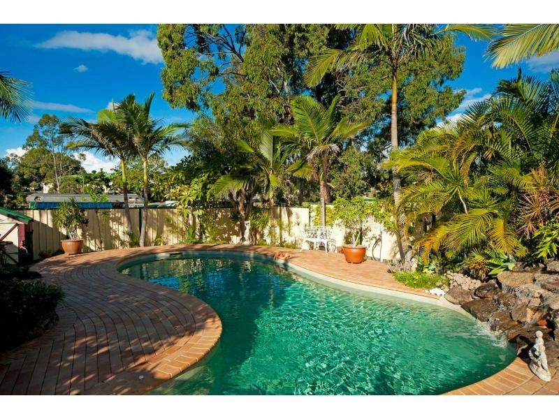 6 Gosford Court, Helensvale QLD 4212