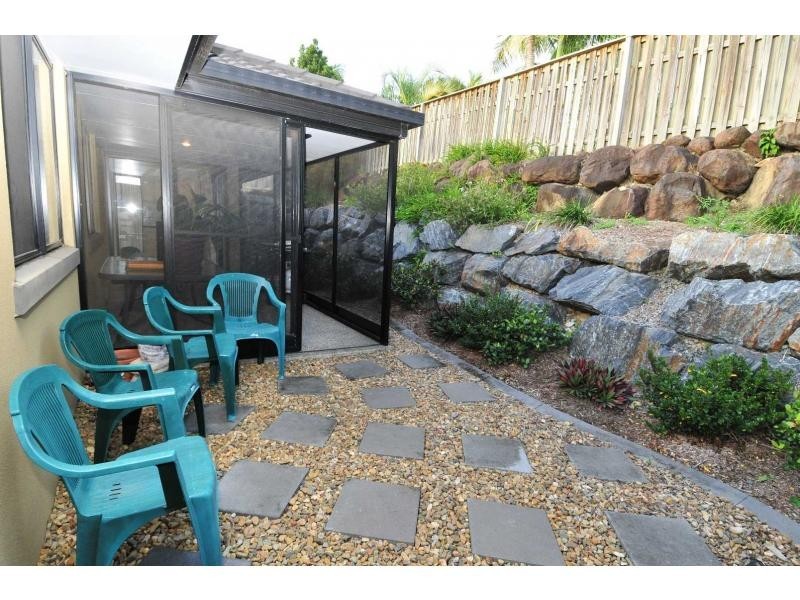 12/136 Pacific Pines Boulevard, Pacific Pines QLD 4211