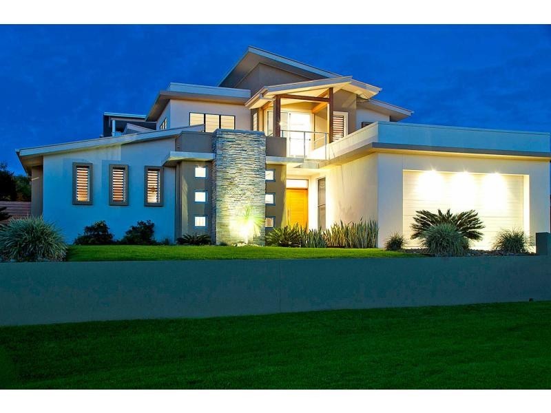 9 Buccaneer Way, Coomera Waters QLD 4209