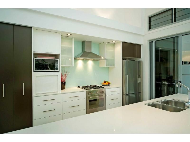 9 Buccaneer Way, Coomera Waters QLD 4209