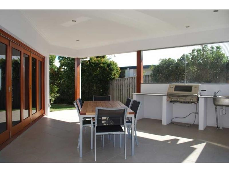 Coomera Waters QLD 4209