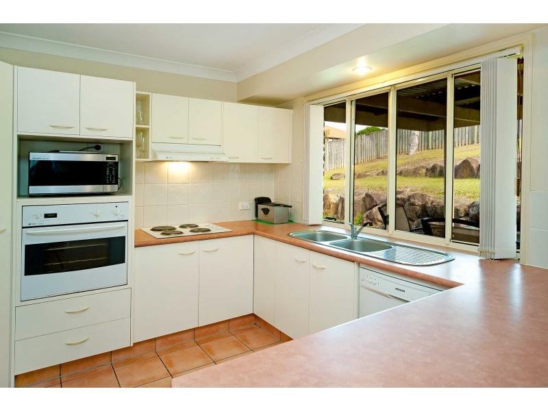 29 Howland Circuit, Pacific Pines QLD 4211