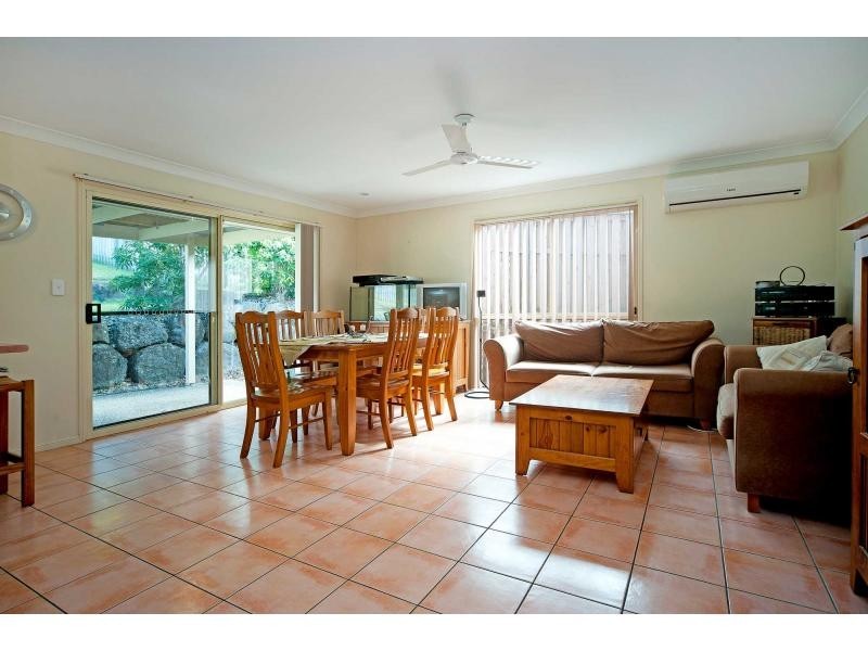 29 Howland Circuit, Pacific Pines QLD 4211