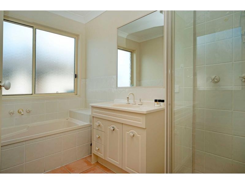 29 Howland Circuit, Pacific Pines QLD 4211