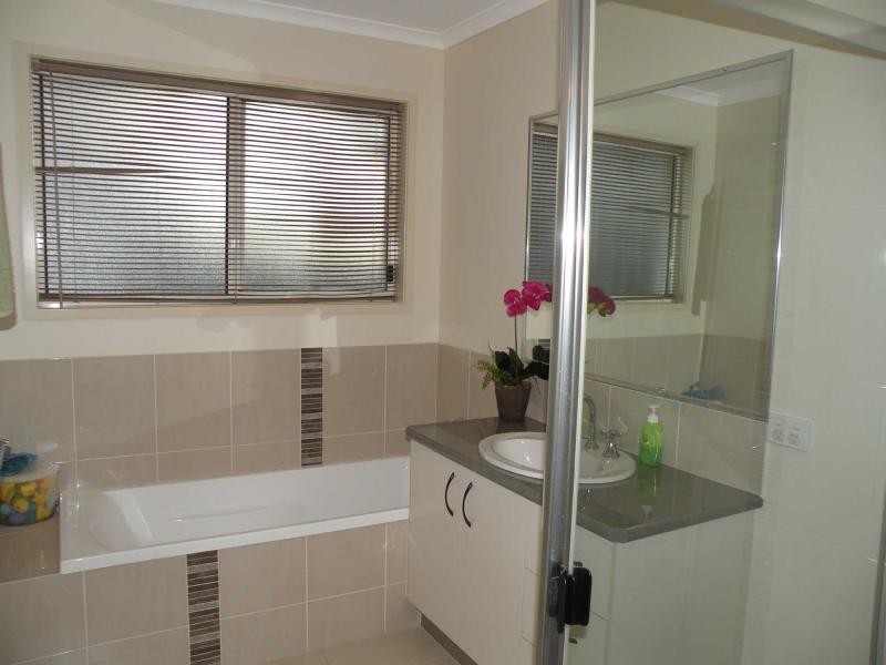 69 Burnside Road, Burnside QLD 4560
