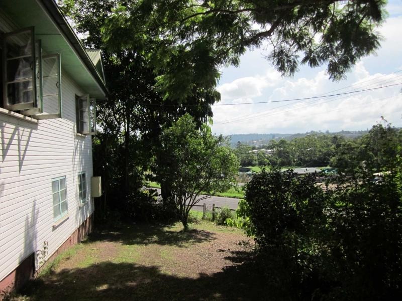 31 Fairmeadow Road, Nambour QLD 4560