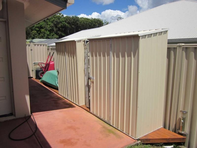 8 Tenkate Drive, Little Mountain QLD 4551