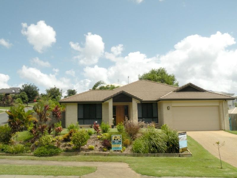 68 Plantation Rise Drive, Woombye QLD 4559