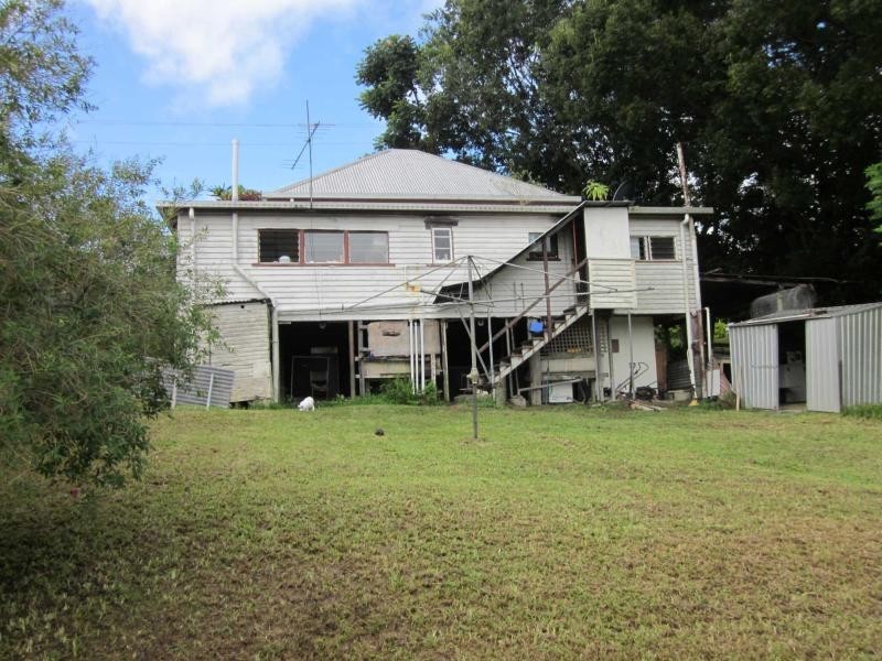 27 Blackall Terrace, Nambour QLD 4560
