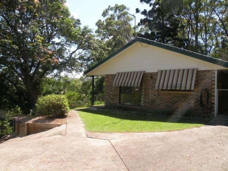 42 Petrie Creek Road, Nambour QLD 4560