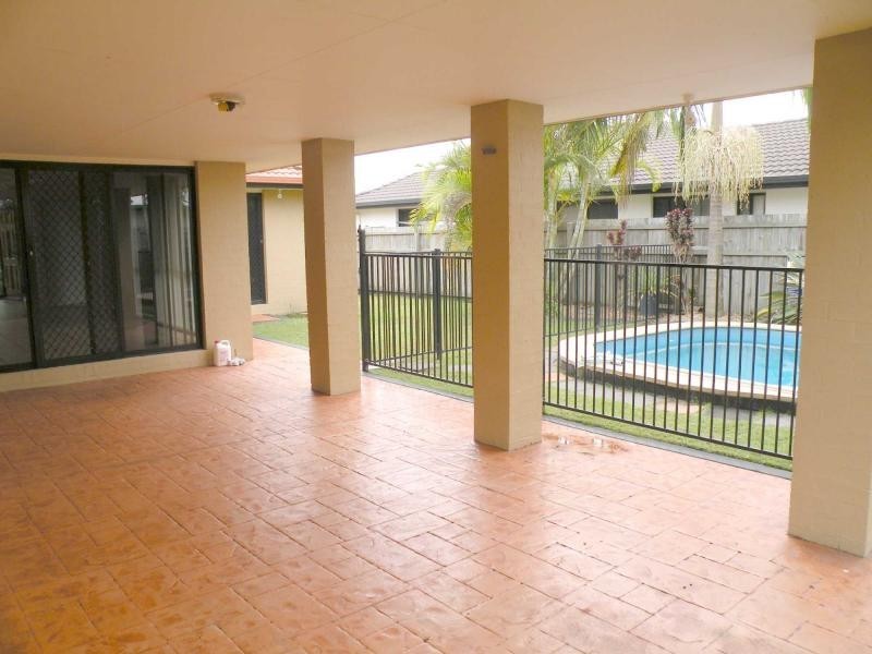 90 Glenfields Boulevard, Mountain Creek QLD 4557