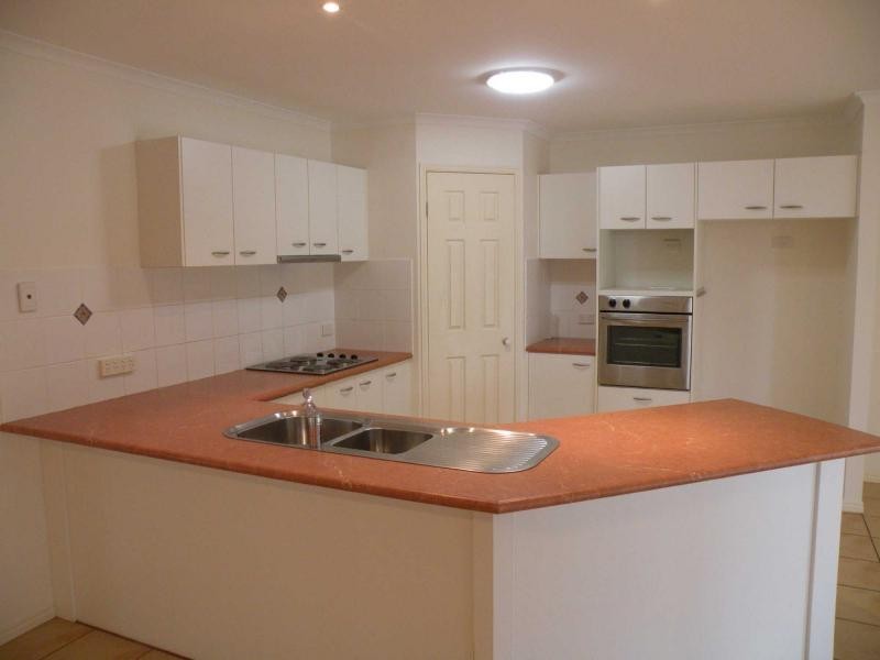 90 Glenfields Boulevard, Mountain Creek QLD 4557