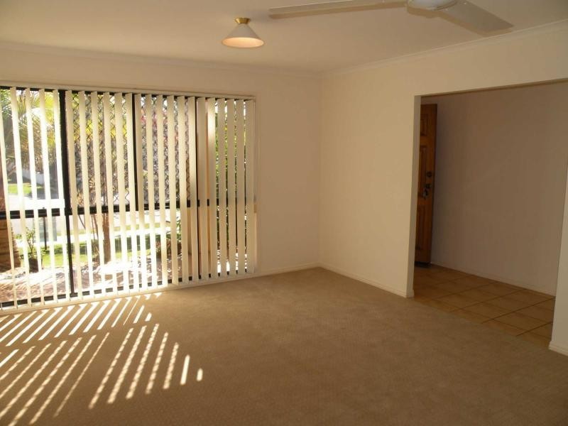 90 Glenfields Boulevard, Mountain Creek QLD 4557