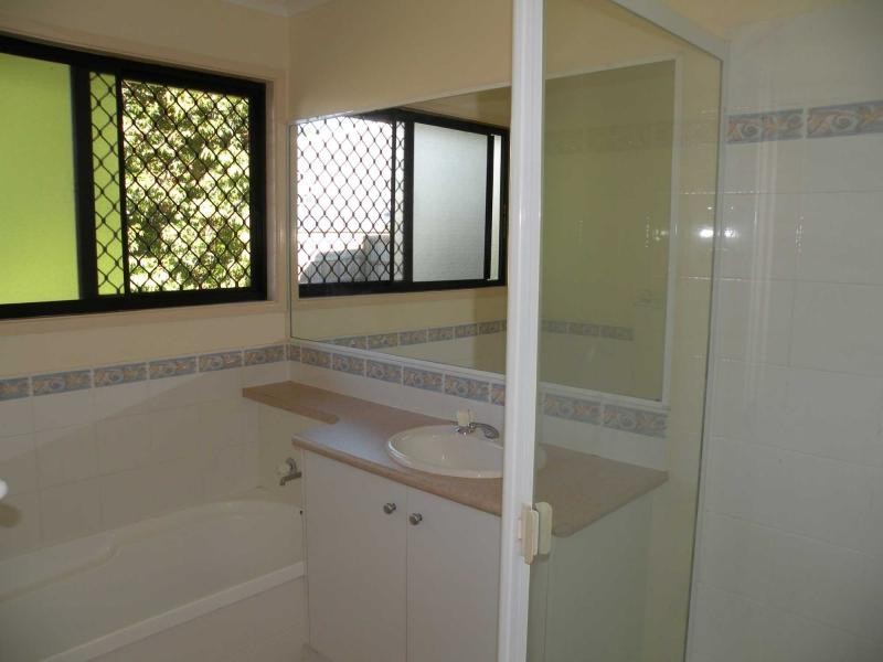 26 Kooralbyn Court, Nambour QLD 4560