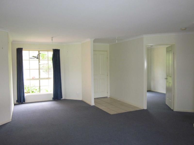 17 Yvonne Street, Nambour QLD 4560