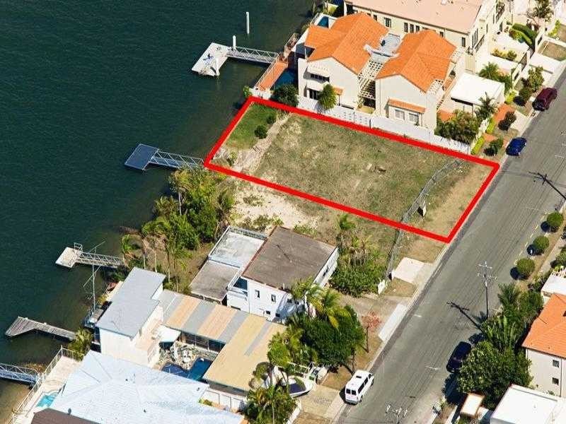 51 Stanhill Drive, Chevron Island QLD 4217