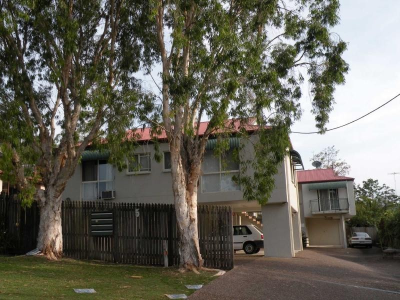 Unit 2/5 Vernon Street, Nambour QLD 4560