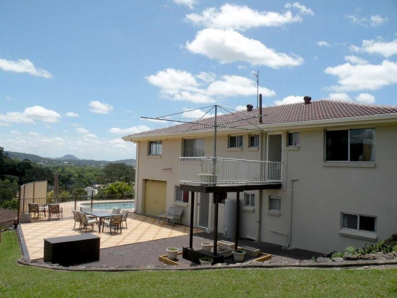 12 Argyle Crescent, Nambour QLD 4560