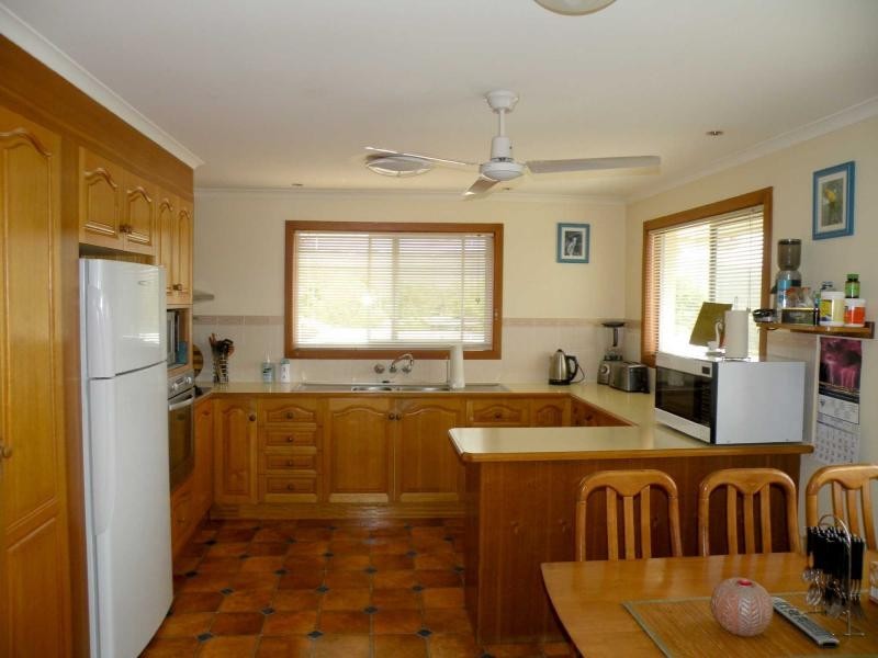 12 Argyle Crescent, Nambour QLD 4560