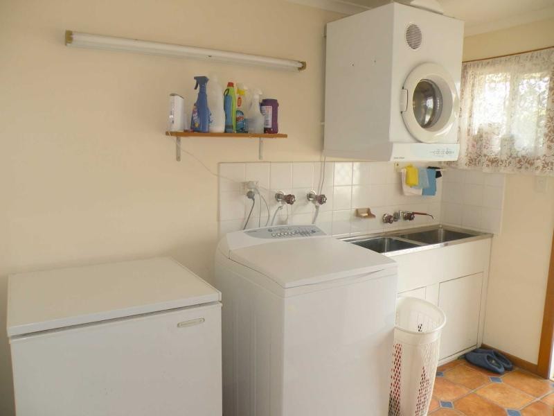 12 Argyle Crescent, Nambour QLD 4560