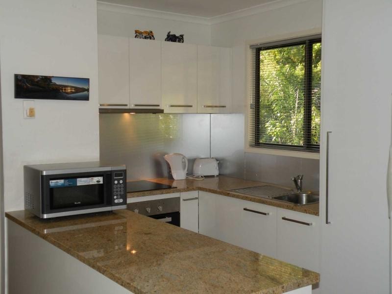 15 Tallangatta Street, Nambour QLD 4560
