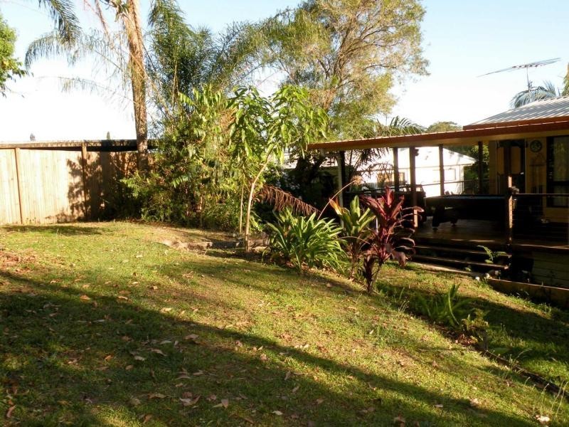 15 Tallangatta Street, Nambour QLD 4560