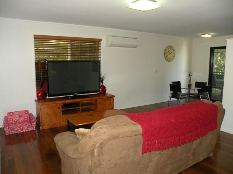 4 Amaroo Avenue, Nambour QLD 4560