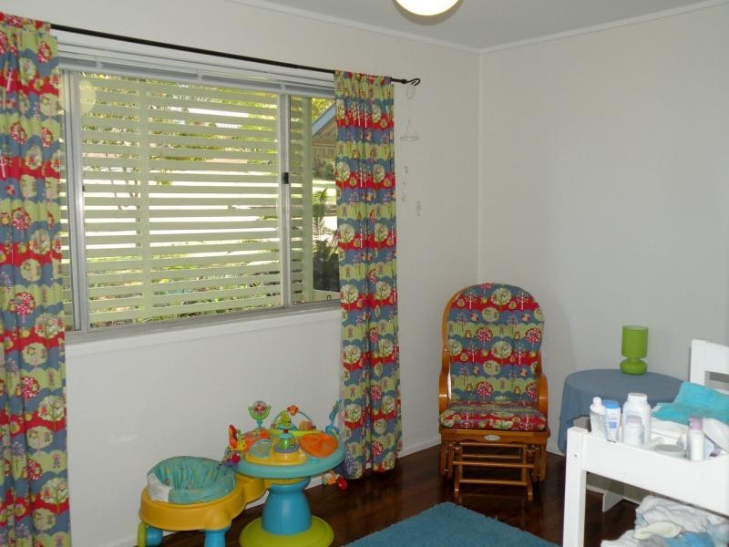 4 Amaroo Avenue, Nambour QLD 4560