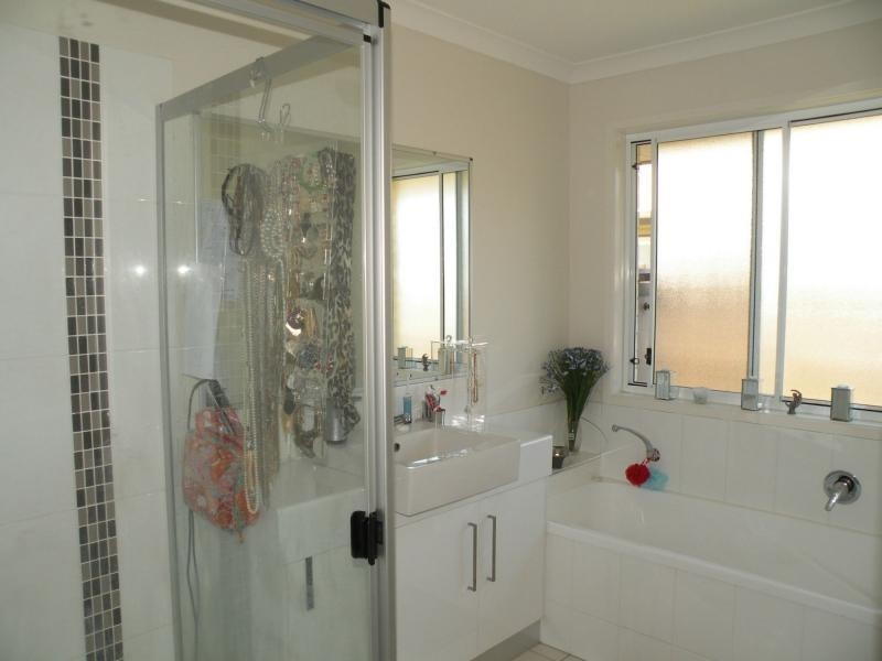 13 Rod Smith Drive, Nambour QLD 4560