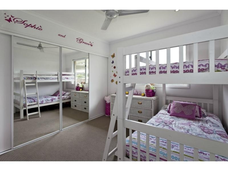 3 Griffin Place, Coes Creek QLD 4560
