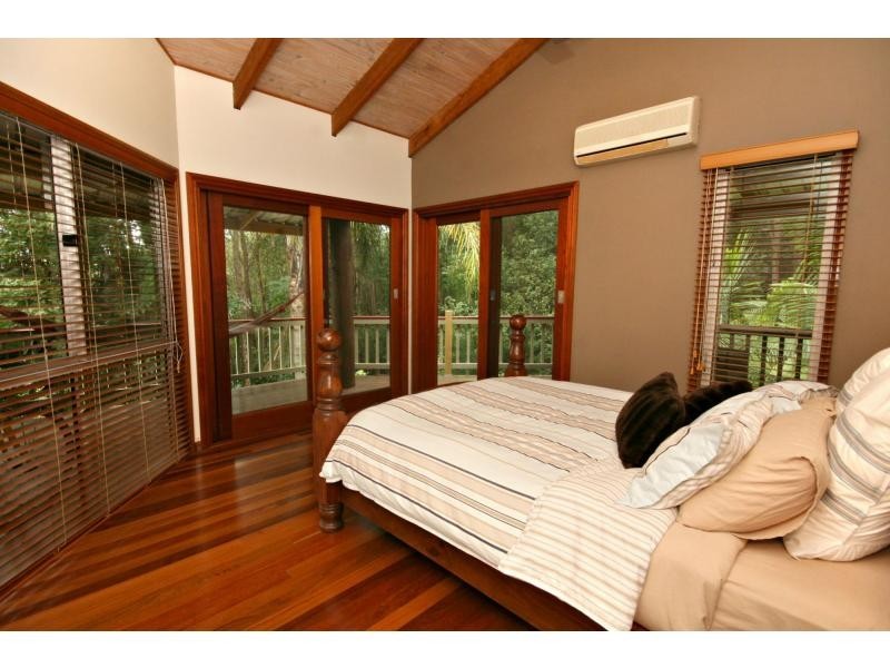 29 Bartlett Street, Nambour QLD 4560